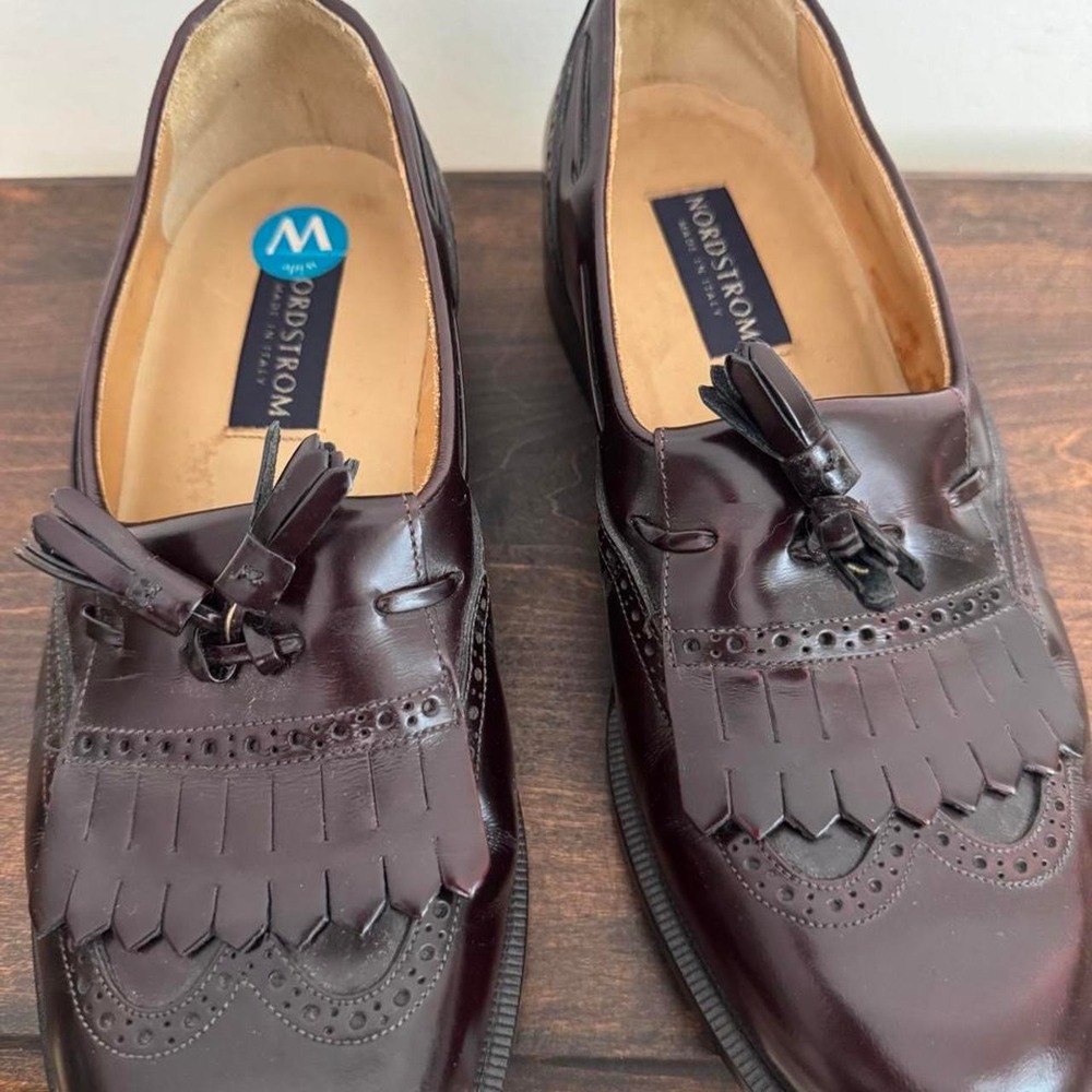 Nordstrom genuine leather men's burgundy ox blood pinched tassel loafer 8 wide - Picture 8 of 8